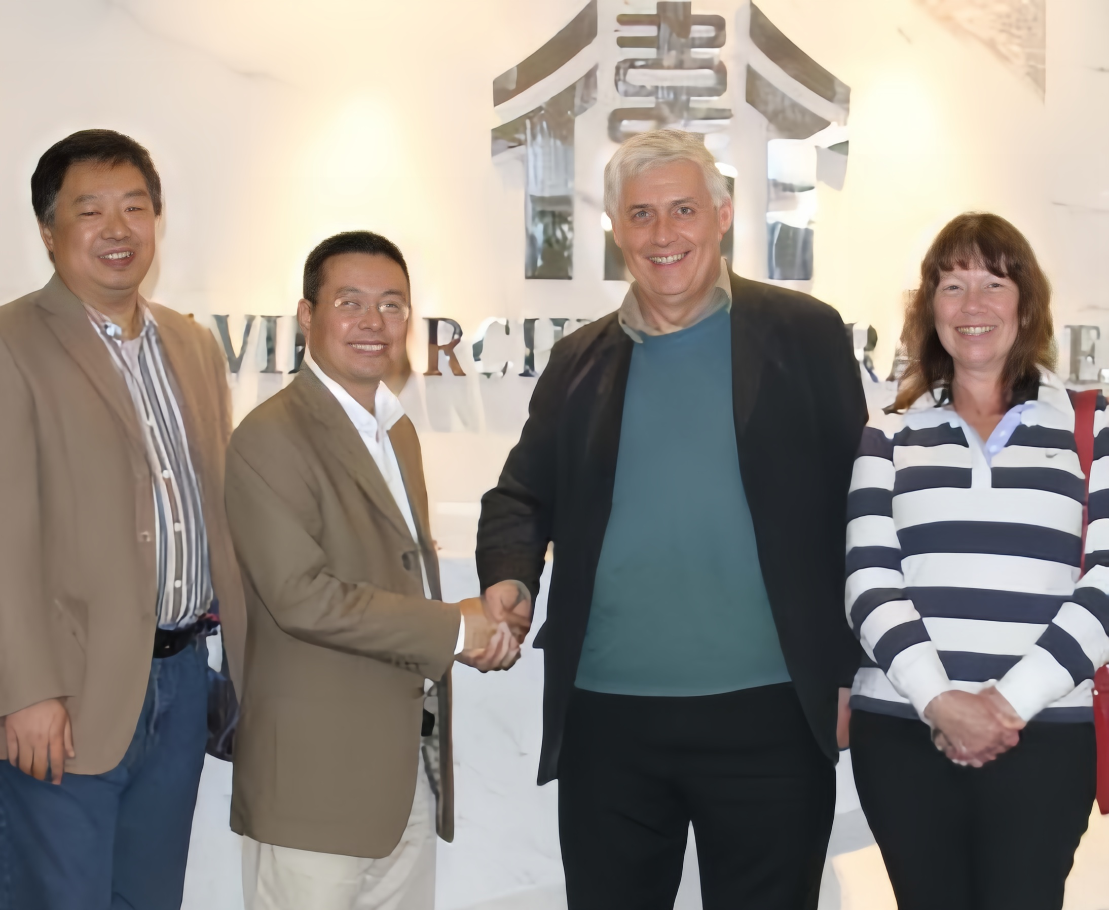 国际权威专家、ISO热舒适标准主席Ken Parsons教授莅临我司交流指导